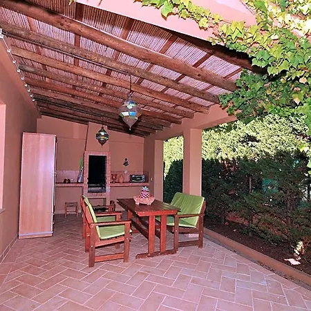 In Algarve With Private Pool 4*